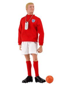 am-bobby-moore-onball